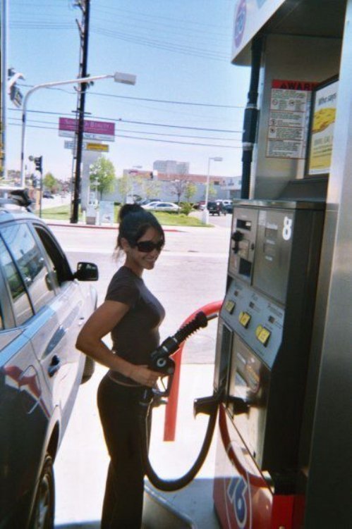 Allison Stokke gas pump