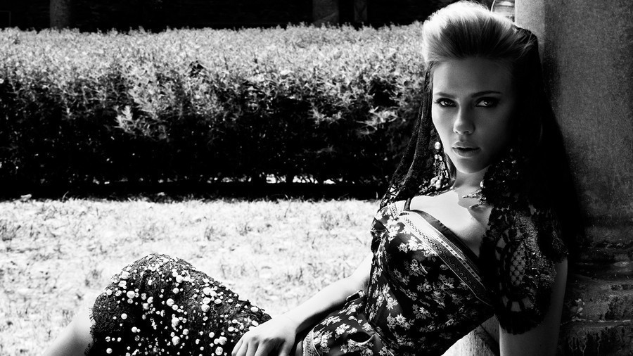 Scarlett Johansson wallpaper black white [1920x1080] - Imgur