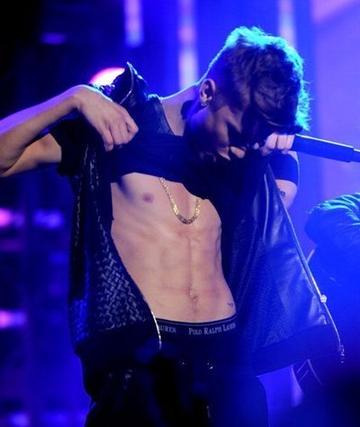 justin bieber six pack abs gif