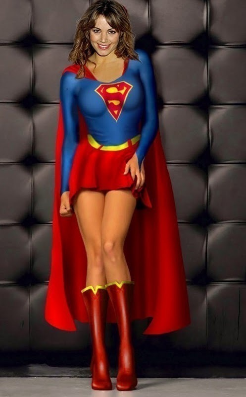 Erica Durance hot supergirl gif Imgur superman boobs legs boots