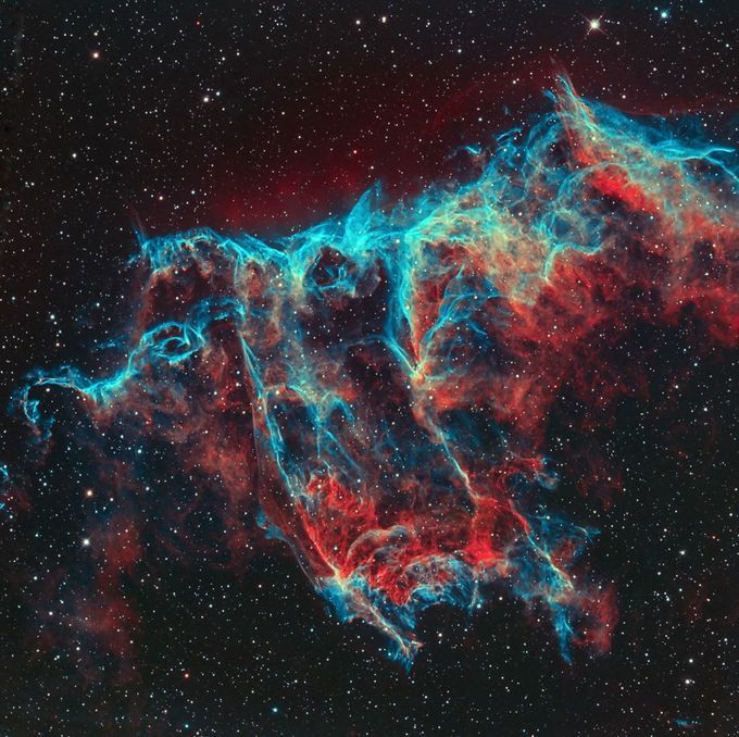 A Spectre in the Eastern Veil and links to other collections of space pr0n 