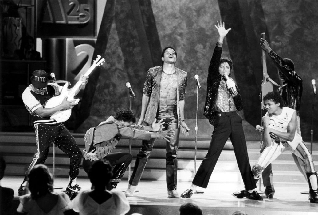 Inside Michael Jackson s Iconic First Moonwalk Onstage Rolling Stone